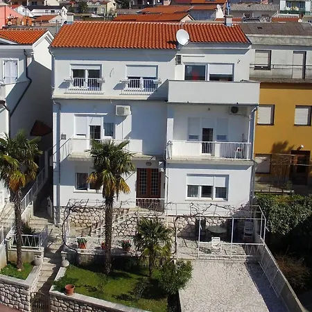 Apartman Lara Crikvenica Exterior photo