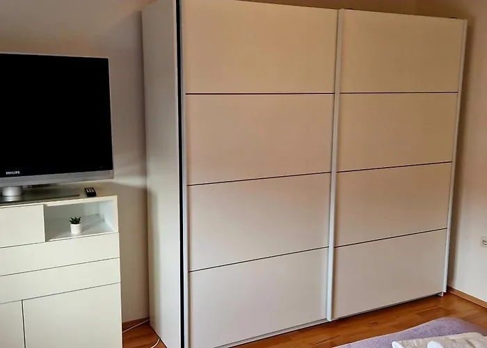 Apartman Lara